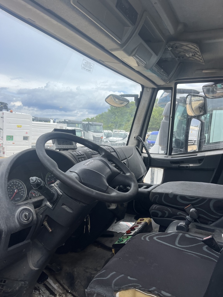 IVECO/EUROCARGO 120 COMPATTAORE