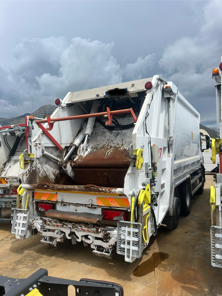 IVECO/STRALIS 330 COMPATTATORE