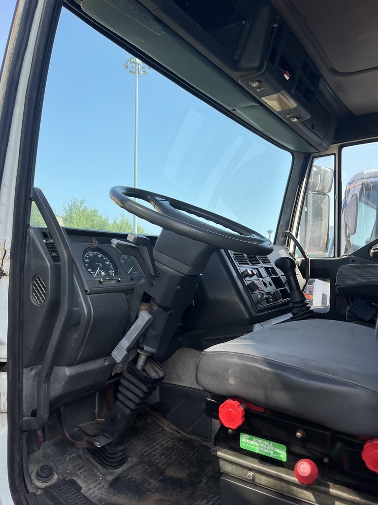 IVECO/EUROTECH COMPATTATORE