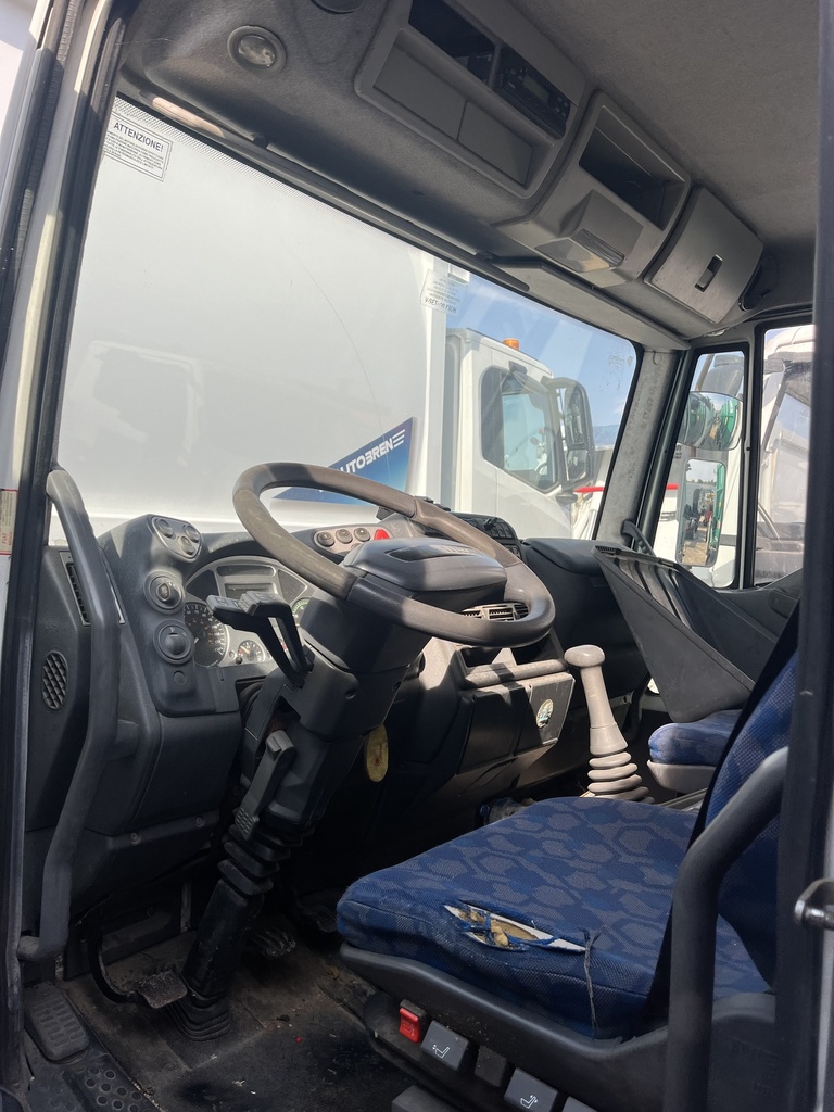 IVECO/EUROCARGO COMPATTATORE