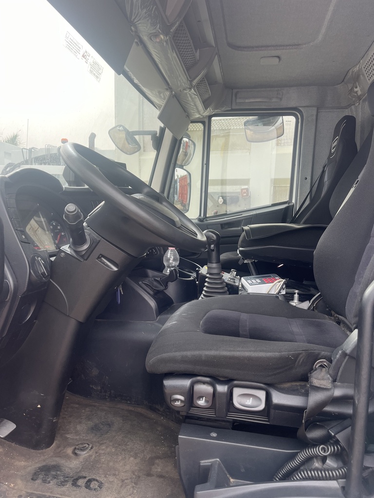 IVECO/Stralis 330