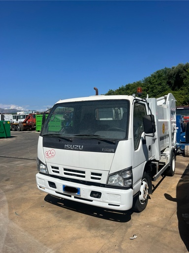 [FG935MD] ISUZU/NQR 175/75